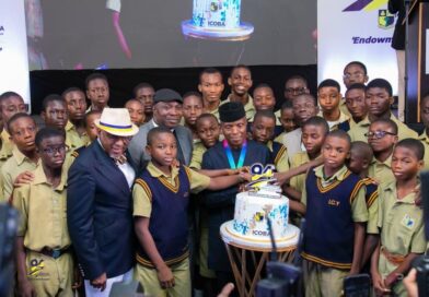 Osinbajo Decries ‘Broken’ Schools as Igbobi College Launches ₦10bn Endowment Fund Osinbajo Decries ‘Broken’ Schools as Igbobi College Launches ₦10bn Endowment Fund