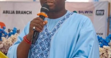 When Genorosity is not Enough When Genorosity is not Enough