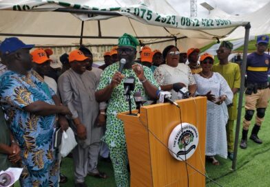 Ejigbo LCDA Backs Return of Monthly Sanitation, Distributes Official Vehicles to Political Appointees