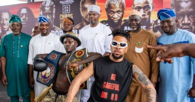 Chairman AKOD Joins Residents as Ikeja Hosts Celebrity Boxing Promotion Chairman AKOD Joins Residents as Ikeja Hosts Celebrity Boxing Promotion