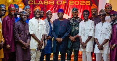 UMA Inducts Fresh UNILAG Muslim Graduates, Urges Exemplary Conduct UMA Inducts Fresh UNILAG Muslim Graduates, Urges Exemplary Conduct