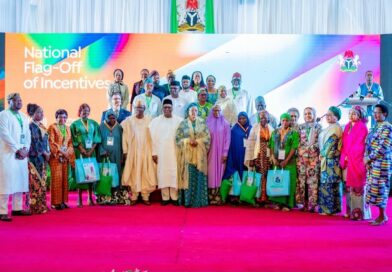 First Lady of Nigeria Seeks More Collaboration as FG Distributes 215,000 Maternal Kits First Lady of Nigeria Seeks More Collaboration as FG Distributes 215,000 Maternal Kits