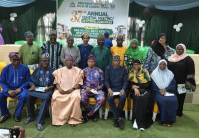 UMA Raises ₦130m Scholarship Endowment, Awards ₦20m to 28 Beneficiaries as New Exco Takes Office UMA Raises ₦130m Scholarship Endowment, Awards ₦20m to 28 Beneficiaries as New Exco Takes Office