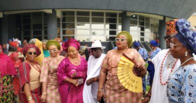LIRS wraps up Customer Service Week with colourful cultural celebration