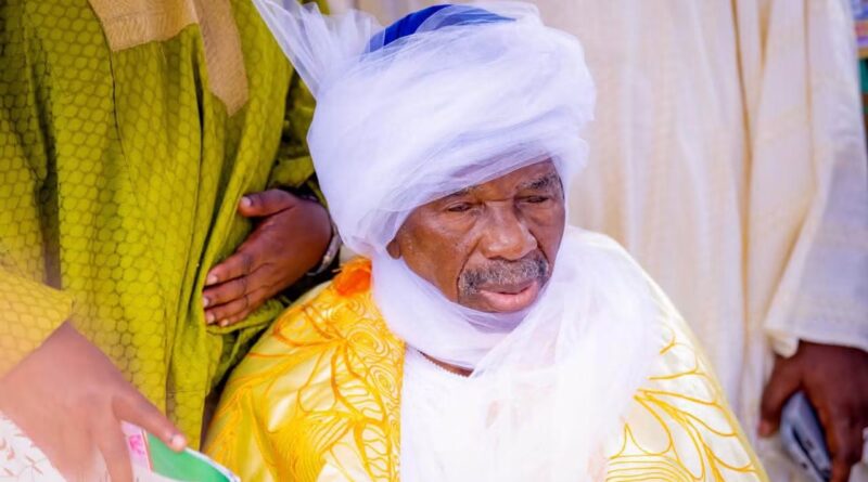 PRINCE OLUSI @ 90: LAGOS CELEBRATES AN ICON OF LEADERSHIP, SERVICE AND STATESMANSHIP PRINCE OLUSI @ 90: LAGOS CELEBRATES AN ICON OF LEADERSHIP, SERVICE AND STATESMANSHIP